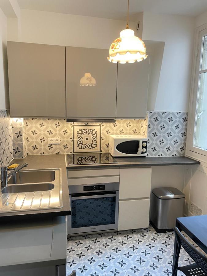 פריז Joli Appartement Haussmannien 1900 Belle Epoque מראה חיצוני תמונה